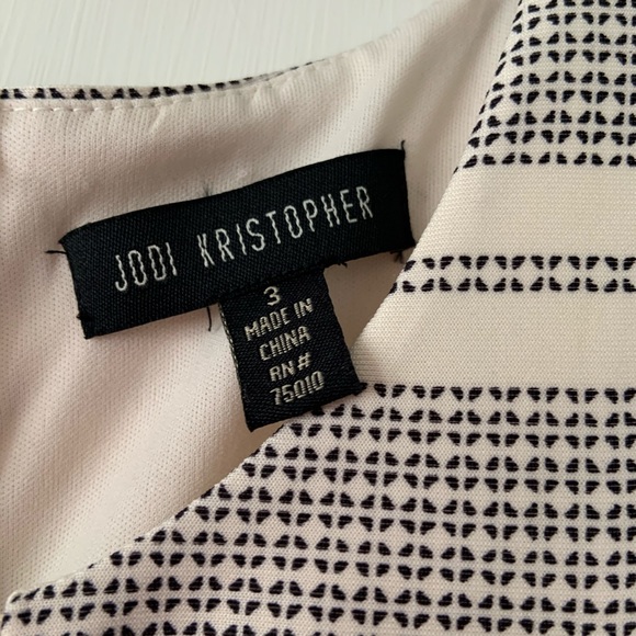 NWT black and cream/white mini pleated dress - Picture 6 of 6